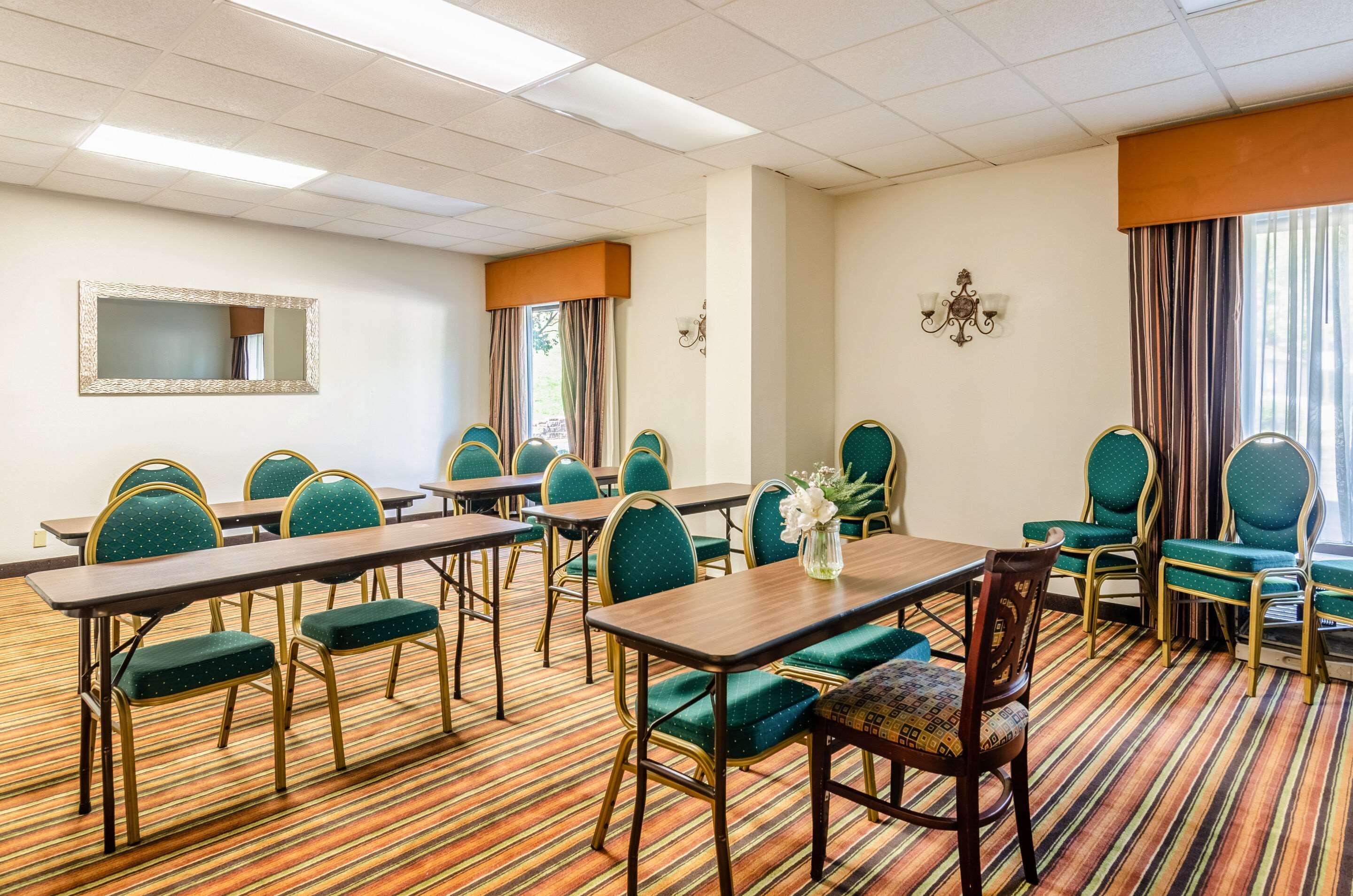 Quality Inn Danville - University Area Экстерьер фото